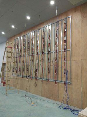 El imán instala alto de la pantalla de visualización de pared del LED 1920Hz restaura y fábrica de alta resistencia de Shenzhen