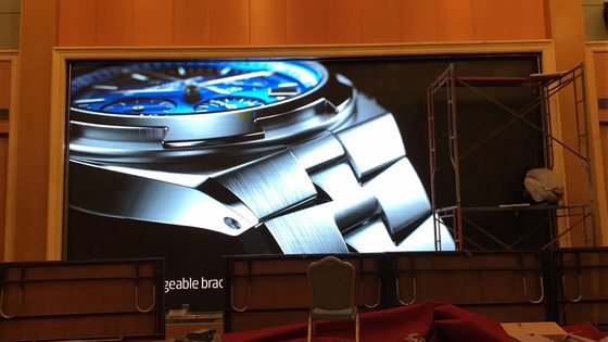 brillo Shenzhen LED de la pantalla de vídeo 3m m de los 7.68m*4.032m alto de las echadas interiores del pixel